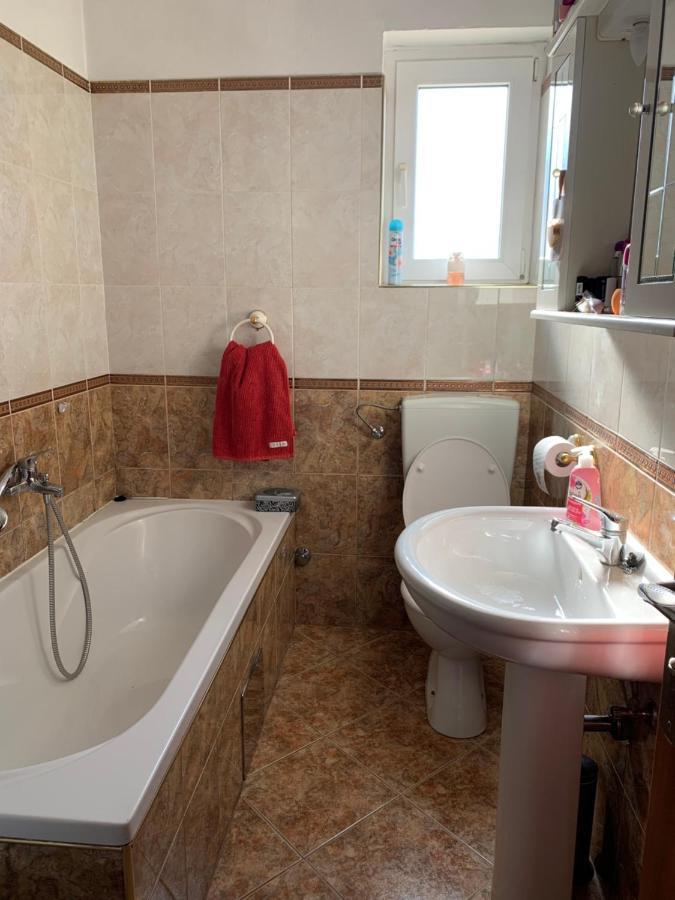 Apartment For 4-6 Persons Second Floor Ljubac  Exterior photo